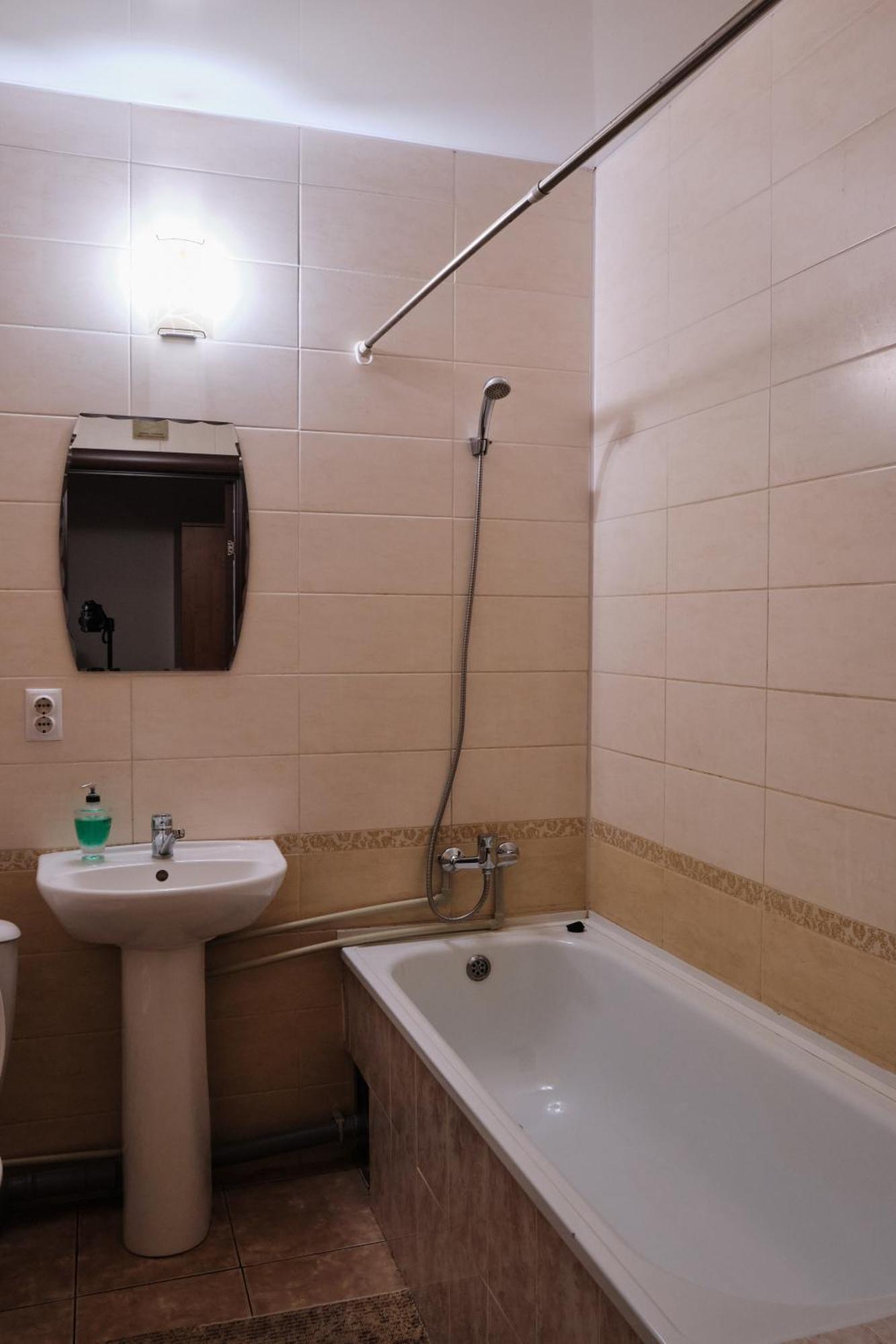 Hotel Europa Semej Exteriér fotografie
